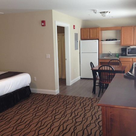 The Pelham Resort Motel Hampton Εξωτερικό φωτογραφία